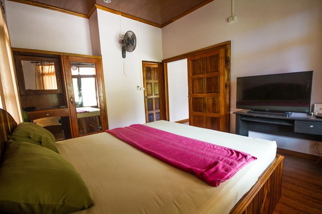 Bor Hin Resort Ban Tai Exterior foto