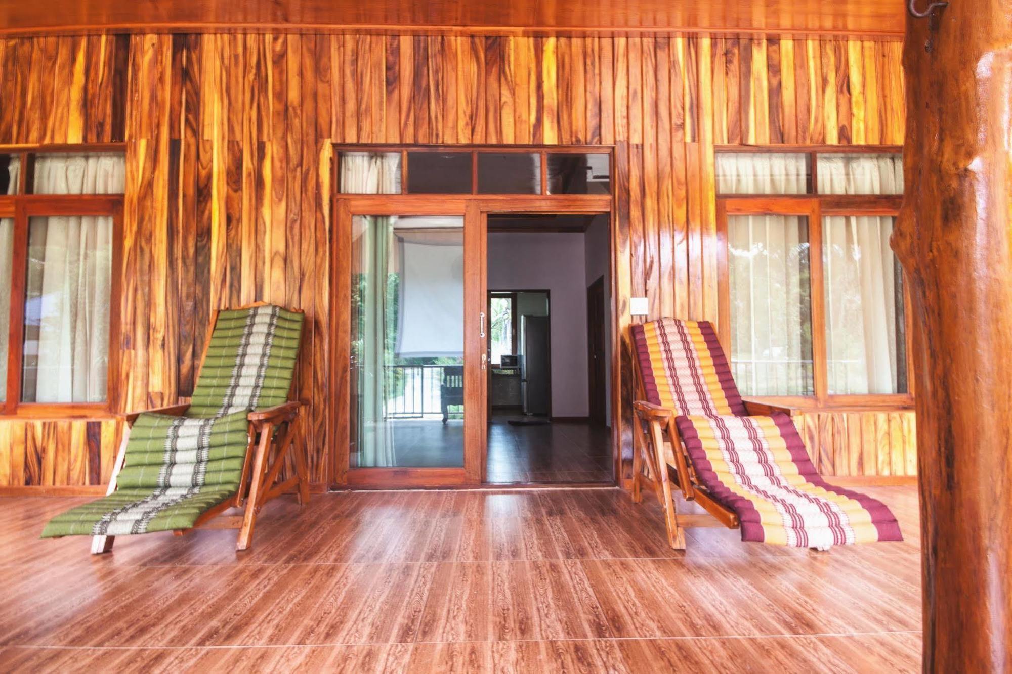 Bor Hin Resort Ban Tai Exterior foto