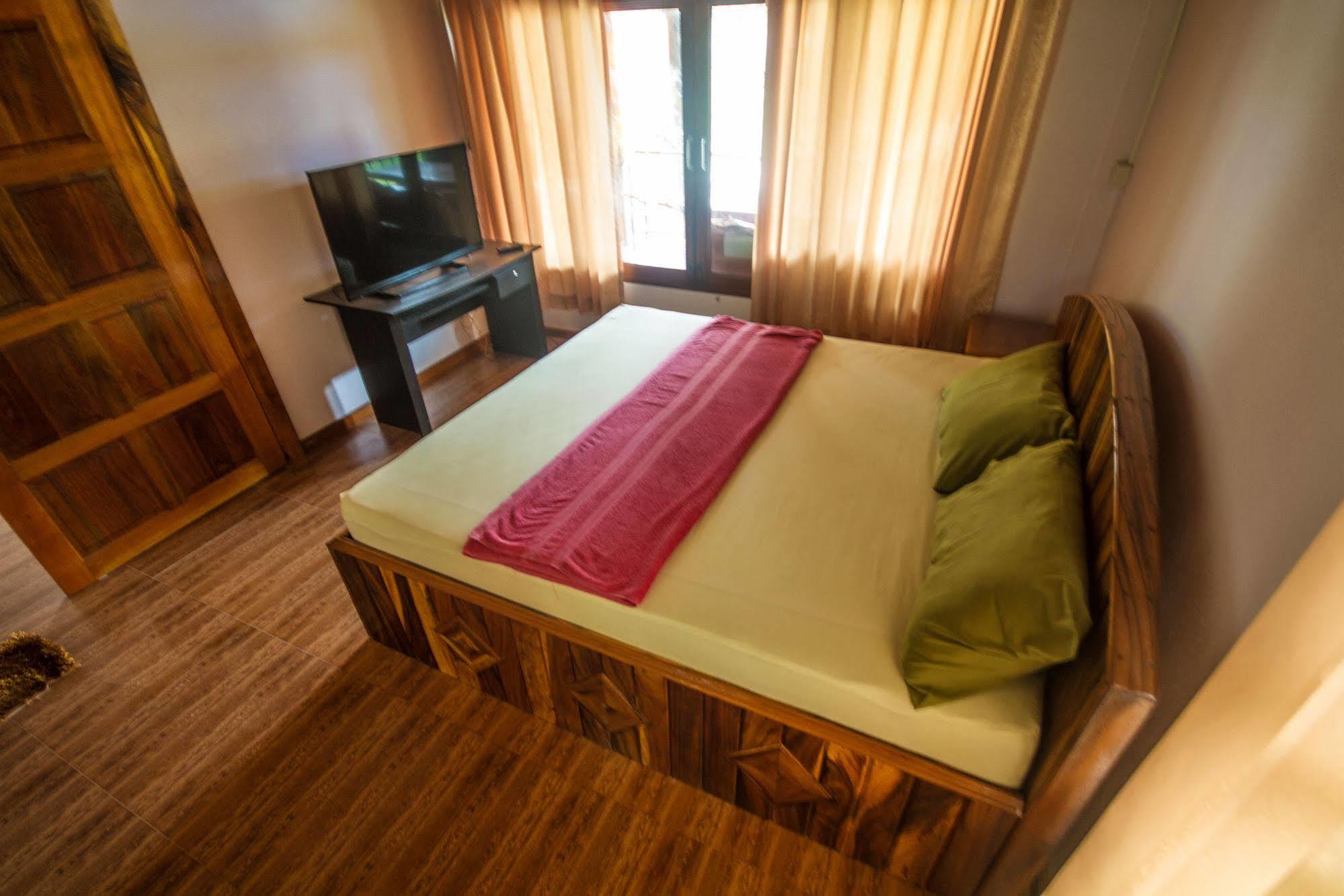 Bor Hin Resort Ban Tai Exterior foto