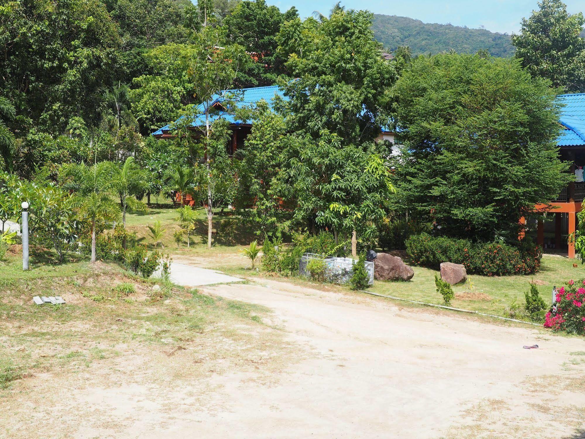 Bor Hin Resort Ban Tai Exterior foto